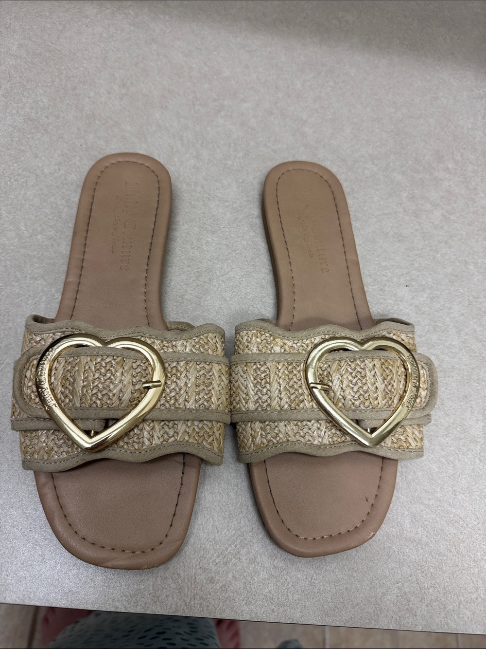 Juicy couture sandals